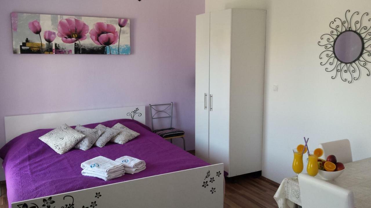 Apartments Lavanda Биоград-на-Мору Экстерьер фото