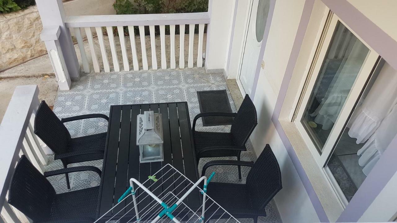 Apartments Lavanda Биоград-на-Мору Экстерьер фото